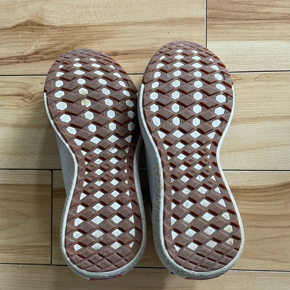 Vans UltraRange - Picture 4 of 5